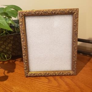 Vtg Elegant Gold Ornate Picture Frame - Holds 8x10 Photo